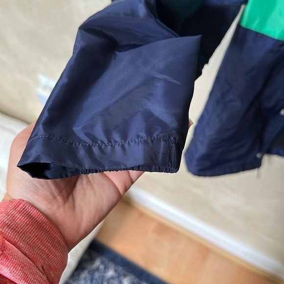 EUC RHONE Navy and Green Windbreaker size medium - Picture 8 of 9